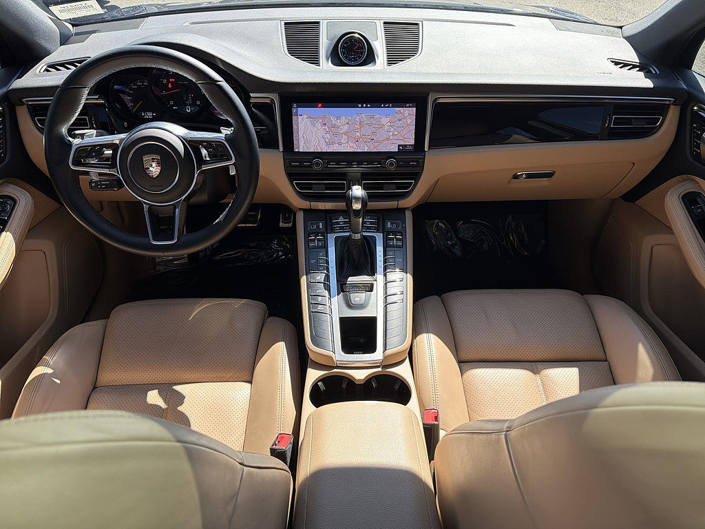 Used 2020 Porsche Macan AWD/4WD image 20