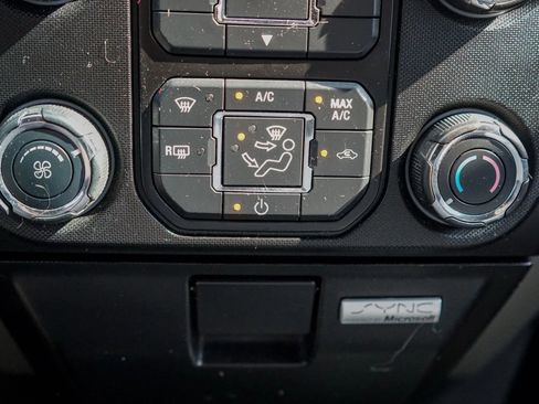 Used 2013 Ford F150 XLT w/ Luxury Equipment Group image 21