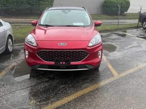 Used 2021 Ford Escape SEL w/ Technology Package AWD/4WD image 4