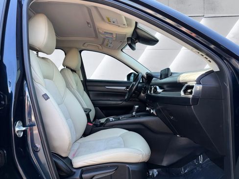 Used 2020 MAZDA CX-5 Touring FWD image 10