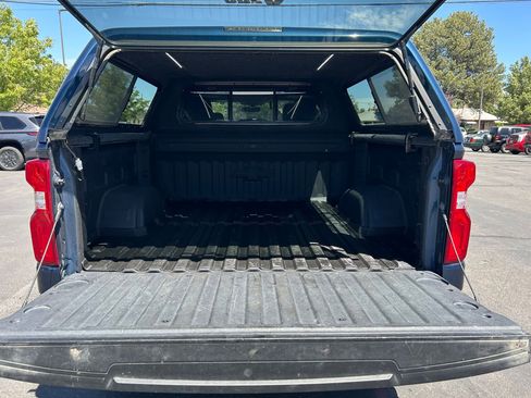 Used 2019 Chevrolet Silverado 1500 LT Trail Boss AWD/4WD image 25
