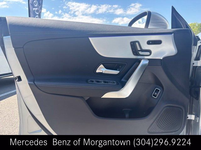 Used 2025 Mercedes-Benz CLA 250 4MATIC image 10