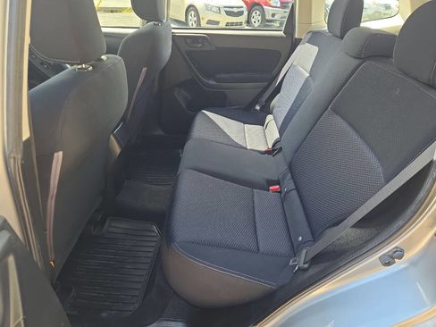 Used 2015 Subaru Forester 2.5i w/ Alloy Wheel Package AWD/4WD image 18