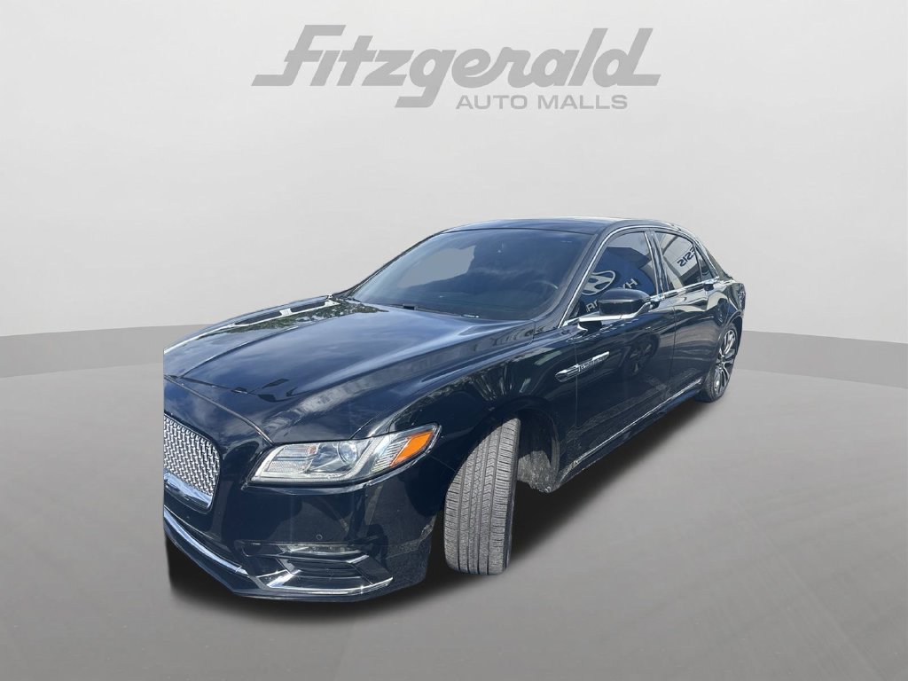 Used 2018 Lincoln Continental Select w/ Continental Climate Package FWD image 3