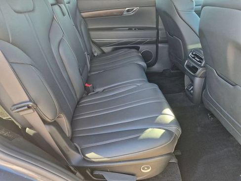 Used 2021 Genesis GV80 3.5T AWD/4WD image 19
