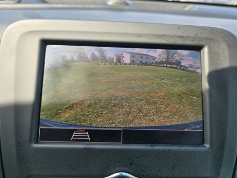 Used 2022 Chevrolet Equinox LT FWD image 19
