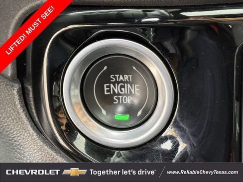 Used 2022 Chevrolet Silverado 1500 ZR2 w/ Technology Package AWD/4WD image 22