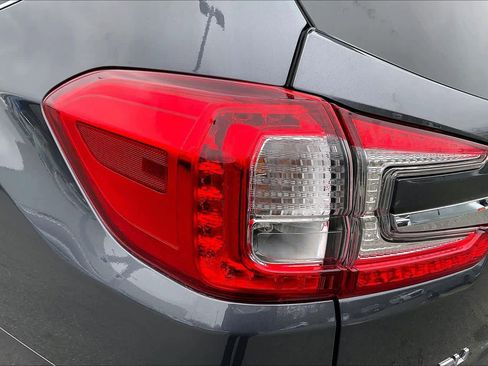 Used 2024 Subaru Ascent Touring AWD/4WD image 29