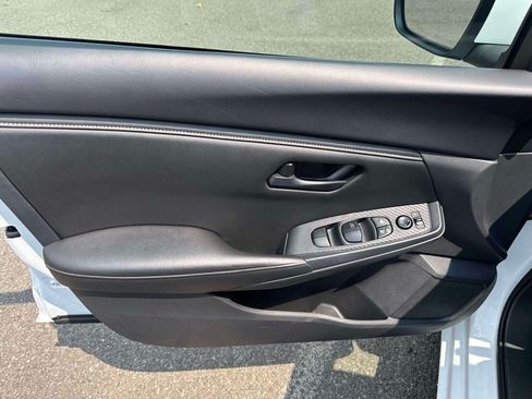 Used 2024 Nissan Sentra S FWD image 14