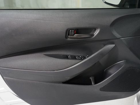 Used 2024 Toyota Corolla LE image 27