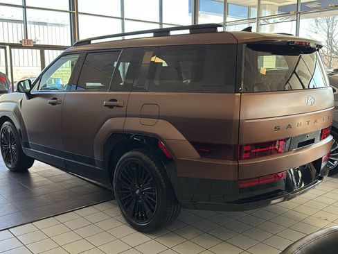 Used 2024 Hyundai Santa Fe Calligraphy image 3