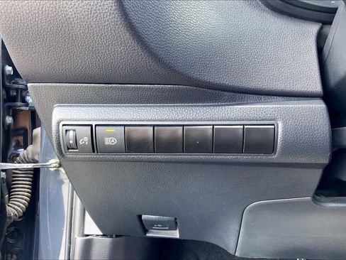 Used 2024 Toyota Corolla LE FWD image 33