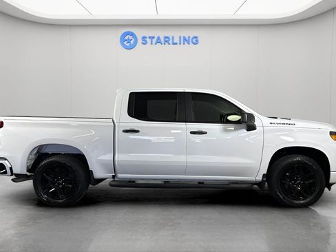 Used 2026 Chevrolet Silverado 1500 Custom w/ Turbomax Blackout Package RWD image 11