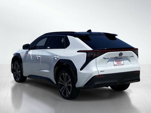 Certified 2024 Toyota bZ4X FWD image 4