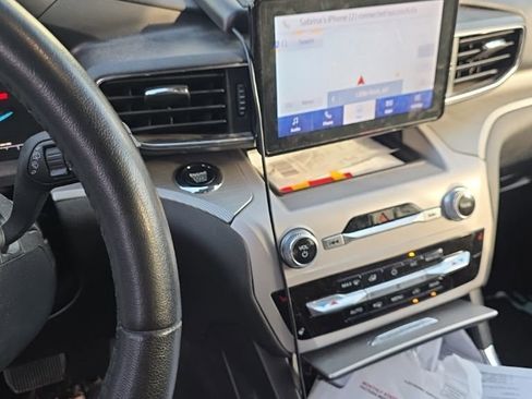 Used 2024 Ford Explorer XLT w/ Equipment Group 202A image 10