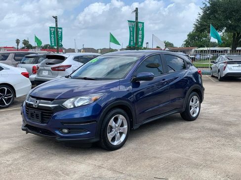 Used 2016 Honda HR-V EX image 3
