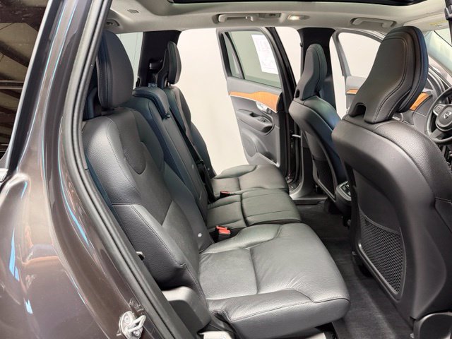 Used 2023 Volvo XC90 B6 Plus w/ Protection Package Premier AWD/4WD image 29