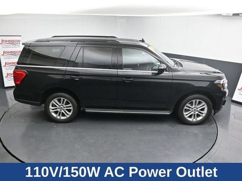 Used 2022 Ford Expedition XLT image 27