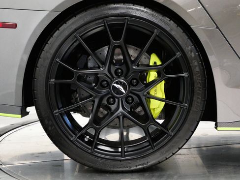 Used 2019 Aston Martin Rapide AMR RWD image 40