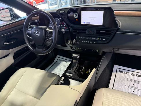 Used 2024 Lexus ES 350 w/ Premium Package FWD image 51