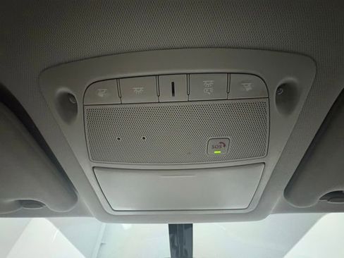 Used 2020 Nissan Pathfinder SL FWD image 38