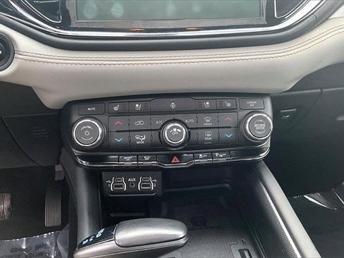 Used 2021 Dodge Durango R/T w/ Premium Interior Group image 34