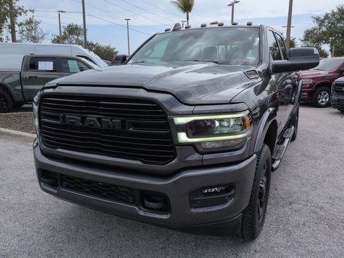 Used 2022 RAM 2500 Laramie w/ Night Edition AWD/4WD image 9