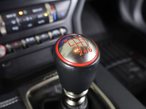 Used 2020 Ford Mustang Shelby GT350 w/ Technology Package RWD image 15