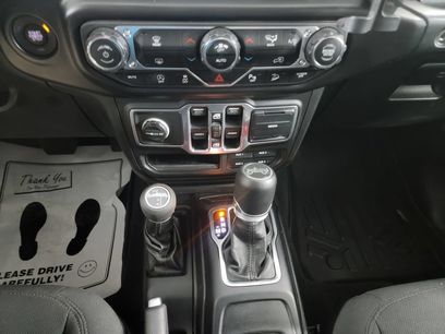Used 2018 Jeep Wrangler Unlimited Sport S