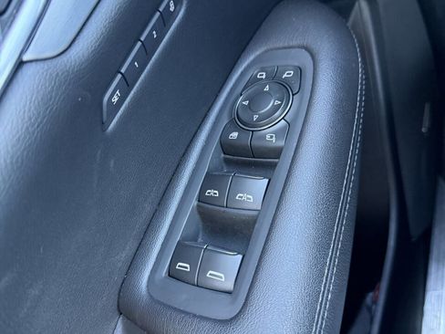 Used 2023 Cadillac XT5 Premium Luxury image 13