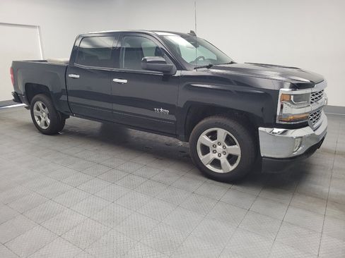 Used 2018 Chevrolet Silverado 1500 LT w/ Texas Edition RWD image 11