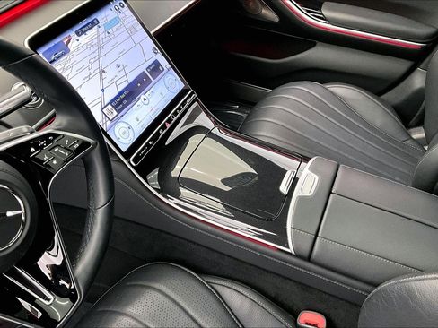 Used 2022 Mercedes-Benz S 500 Black image 15