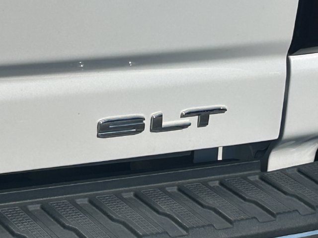 Used 2020 GMC Sierra 3500 SLT w/ SLT Premium Plus Package AWD/4WD image 6