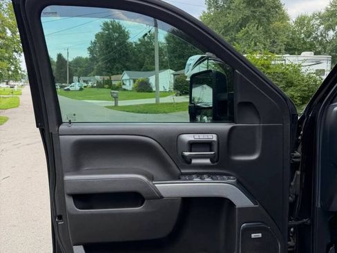 Used 2017 Chevrolet Silverado 2500 LTZ w/ Duramax Plus Package AWD/4WD image 13