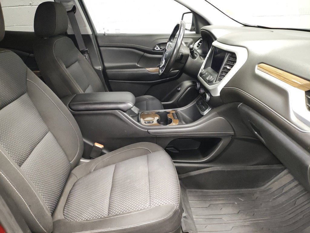 Used 2020 GMC Acadia SLE w/ Driver Convenience Package FWD image 7