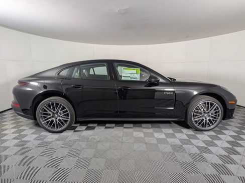 New 2026 Porsche Panamera 4 image 8
