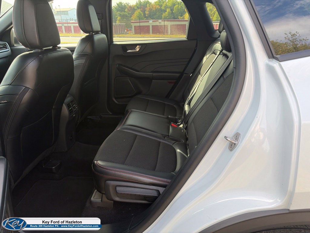 Used 2025 Ford Escape ST-Line AWD/4WD image 26