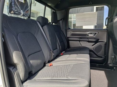 New 2026 RAM 1500 4x4 Crew Cab image 16