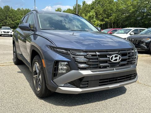 Certified 2025 Hyundai Tucson SEL image 3