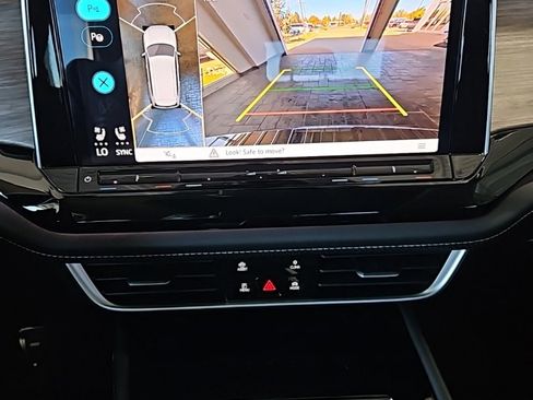 New 2026 Volkswagen Atlas SEL Premium R-Line image 33