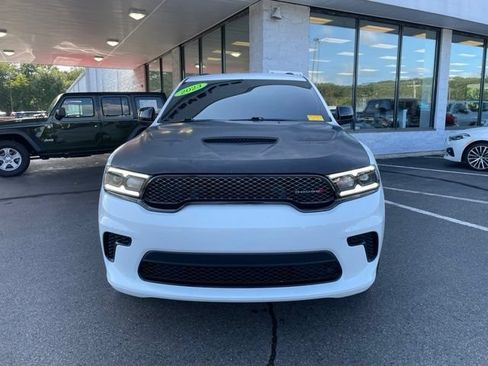Used 2023 Dodge Durango SXT w/ SXT Blacktop Group AWD/4WD image 2
