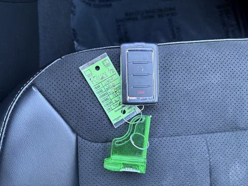 Certified 2024 Jeep Grand Cherokee L Laredo image 26