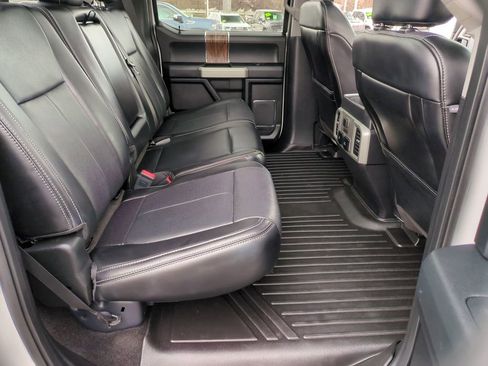 Used 2018 Ford F150 Lariat w/ Equipment Group 502A Luxury image 22