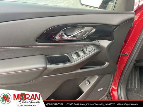 Certified 2023 Chevrolet Traverse RS w/ LPO, Floor Liner Package image 15