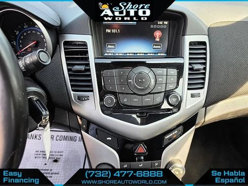 Used 2015 Chevrolet Cruze LT FWD image 13