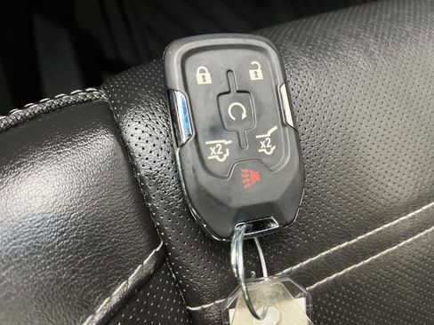 Used 2018 GMC Yukon XL Denali w/ Denali Ultimate Package AWD/4WD image 37