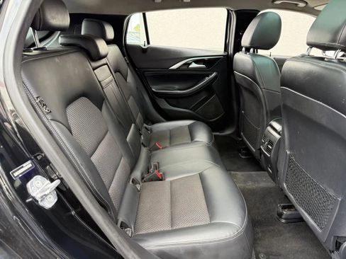 Used 2019 INFINITI QX30 AWD w/ Navigation Package image 18