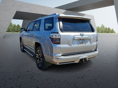 Used 2024 Toyota 4Runner Limited AWD/4WD image 3