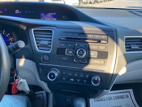 Used 2014 Honda Civic LX image 16