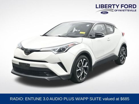 Used 2019 Toyota C-HR XLE image 1